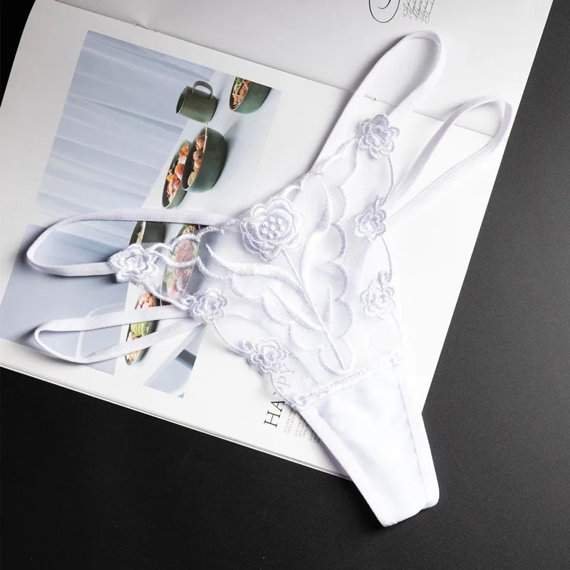 Women's Underwear Sexy Lace Breathable Lingerie Panties Thongs for Woman Female Briefs Panty Transparent Plus Size Underpants