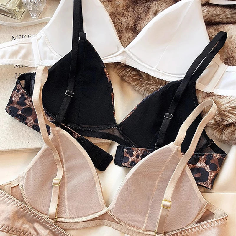 Women Sexy Underwear Triangular Cup Bra Set Small Chest Top Support Bra Comfortable Push Up Bra Breathable Seamless Underwear