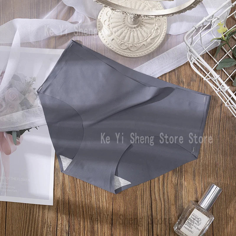 3 pieces of low-rise, seamless, solid-color underwear for women, comfortable, breathable and sexy