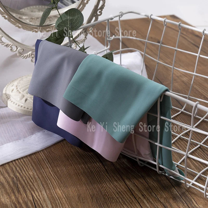 3 pieces of low-rise, seamless, solid-color underwear for women, comfortable, breathable and sexy